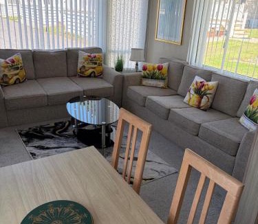 Milford on Sea Resort | Seabreeze, Utopia, walking distance to beach, 5 Star Shorefield Country Park, Milford on Sea, Shorefield Road, SO41 0LH, United Kingdom