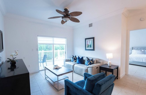 Alice Town Condo | Seaside Retreat: Charming 2BR Condo in Bimini Bay Community