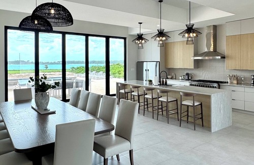Rokers Point Villa | Seaside Villa - Brand New Modern Luxury 7 Bedrooms + 9 Bathrooms + Concierge