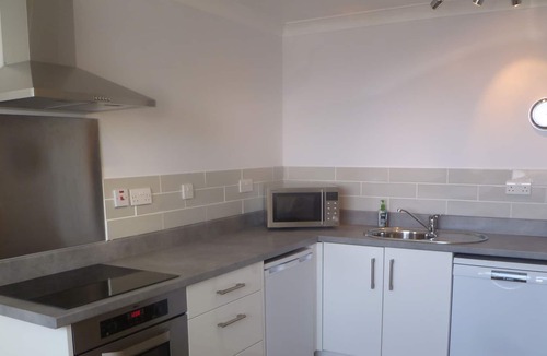 Portishead Apartment | Self contained apartment with far reaching sea and coastal view
