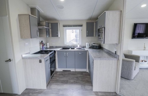 Evesham Cabin | Serendipity, Evesham