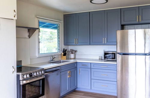 Lanikai House | Serene Lanikai House Near the Beach w/Outdoor BBQ & Close to Shopping Center