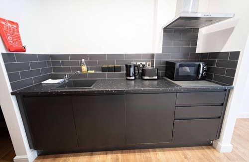 RopeWalks Apartment | Sevenstay Fleet Apt34