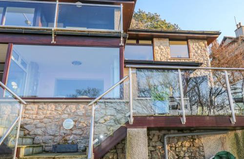 Arnside Apartment | Shady Bowers