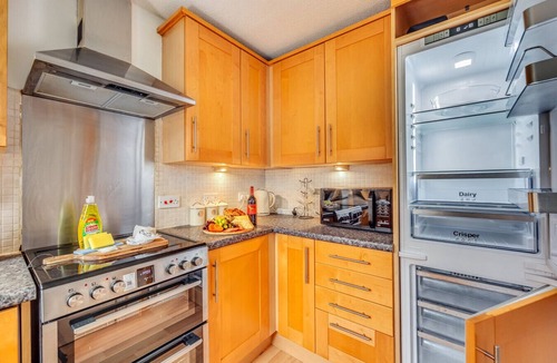 Knowle Sands House | Shenley House Close to City Centre Driveway Parking Workspace Smart TVs Yoko Property