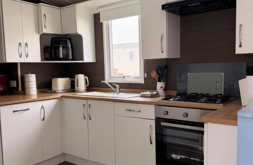 Milford on Sea Cabin | Shorefield Country Park, 3 Bed,Passes Included!