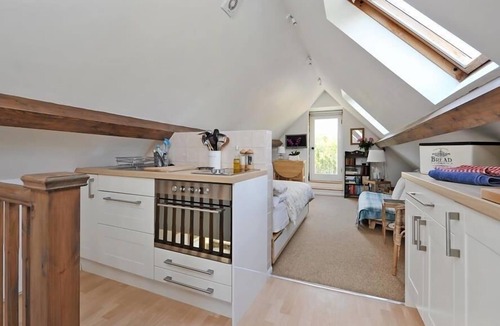 Rendcomb Cottage | SHROVE, character holiday cottage, with pool in Chedworth