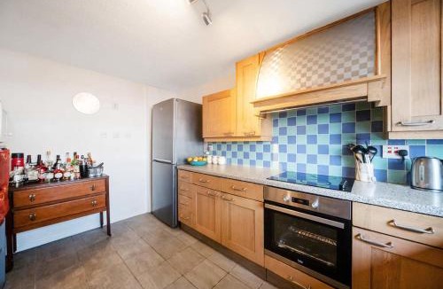 North West House | Simple Accommodation West End