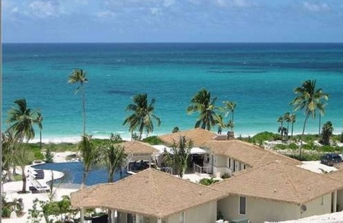 Governor's Harbour Cabin | Sky Beach Club Bungalow 1 Bedroom Cabin