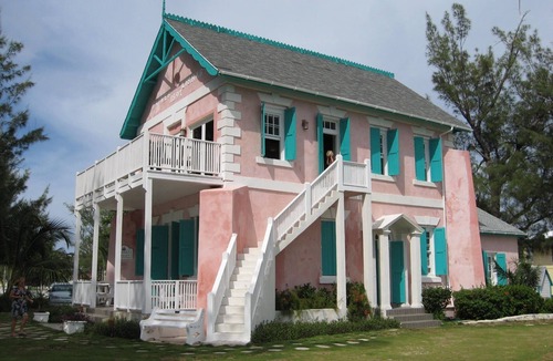 Governor's Harbour Cabin | Sky Beach Club Bungalow 1 Bedroom Cabin