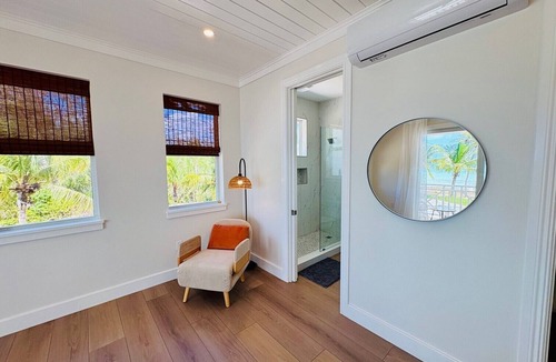 Morris Settlement Cottage | Slipstream 2.0 - A Modern Beachfront Escape