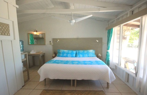 Andros Town Hotel | Small Hope Bay Lodge