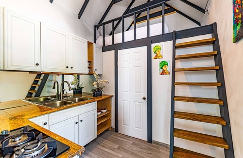 Nassau Cottage | Sounders Beach Cottage 2 Beds