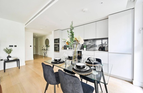 White City Apartment | Spacious 2BR Flat w/Balcony | Fast WiFi & Central London Access