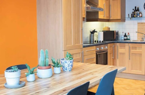Cambridge House | Spacious 3-Bed Townhouse Florence Villa Near River & City