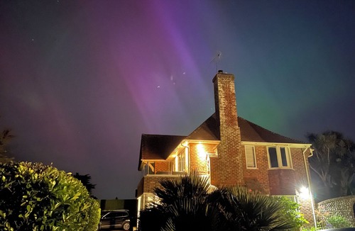 East Preston House | Spacious 4-bedroom house in peaceful East Preston with WiFi