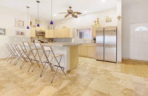 Bennett's Harbour House | Spacious 4-bedroom house in charming Cat Island with AC