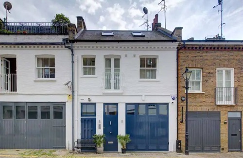 Queen's Gate House | Spacious 4-bedroom house with AC, fitness room in awesome London central area