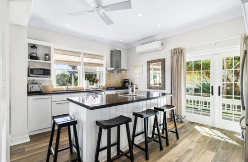 Governor's Harbour House | ✴Spacious 4BR 4.5BA Luxury Home w/Pool, Gym & Golf Cart✴