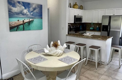 Alice Town House | Spacious Condo Bimini Bay Resort, Bahamas, 2Bedrooms/2 Bathrooms, sleeps 8