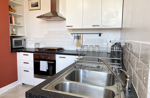 Cullercoats Apartment | Spacious, Welcoming 3 Bedroom Coastal Retreat