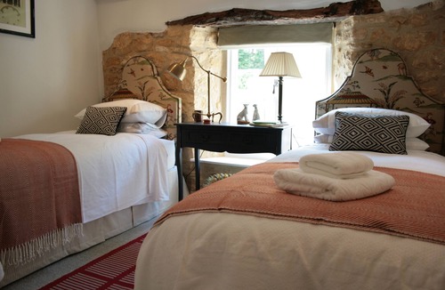 Blockley Cottage | Spectacular 3 double bedroom Cotswold stone cottage with original Inglenook fire