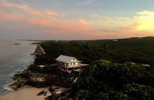 Gregory Town Cottage | Spectacular Eco Cottage, oceanfront, secret beach