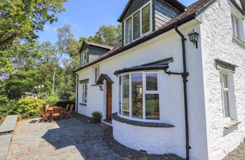 Ambleside House | Spindle Coppice