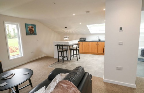 Ide Apartment | Springwell Apartment in Exeter