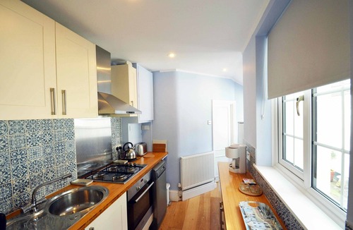 Eton House | STABLE HOUSE - Near Windsor Castle