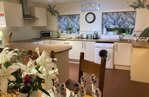 Burley Cottage | Stables Retreat - Direct Access to The Forest
