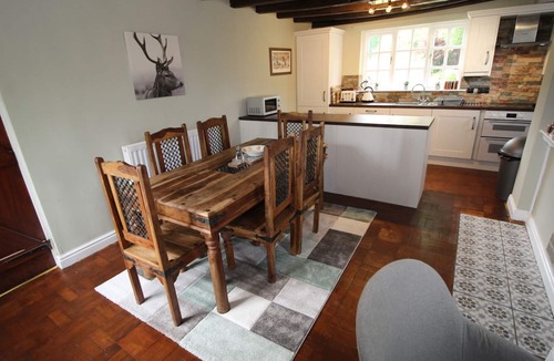 Fulford Cottage | STALLINGTON HALL FARM, pet friendly, with hot tub in Stallington