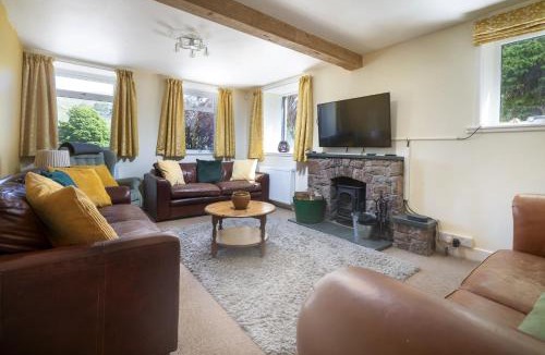 Troutbeck House | Stamp Howe - Great Views with garden and pub nearby