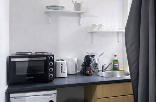 Ravenscourt Park Apartment | Standard Double Studio Ensuite