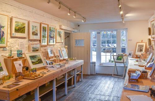 Aysgarth House | Starfall