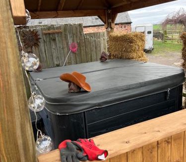 Trimdon Grange House | Starshinezzz - Large Farmhouse County Durham