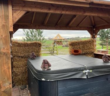 Trimdon Grange House | Starshinezzz - Large Farmhouse County Durham