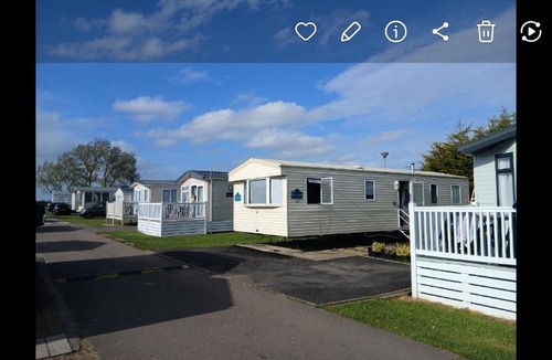 Beckingham Resort | Steeple Bay E68
