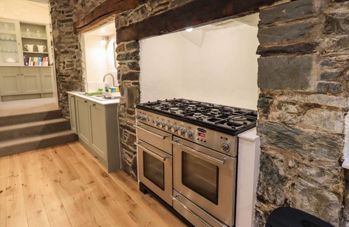 Ambleside Cottage | Stepping Stones House