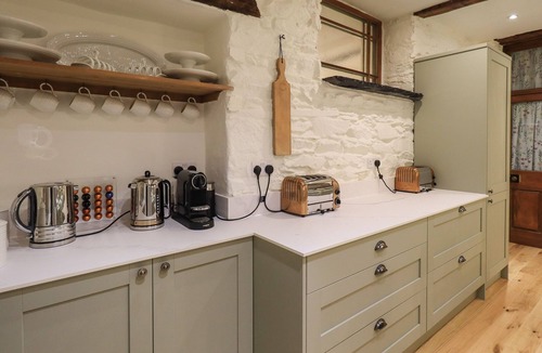 Ambleside Cottage | Stepping Stones House
