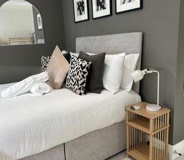 Hereford Apartment | Studio 1 - Eign St Hereford