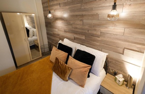 Eastbourne Apartment | Studio with additional sofa bed - Eastbourne