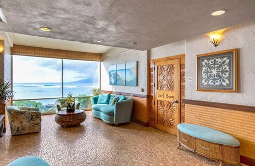Kahana Apartment | Studio with stunning ocean views at Royal Kahana