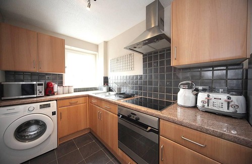 Bletchley Apartment | Stunning 1-Bed Apartment in Milton Keynes