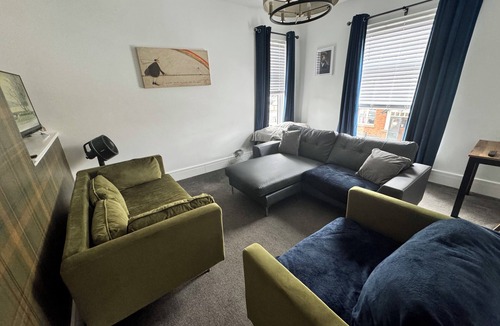 Liverpool Apartment | Stunning 2Bed 2Bath Apartment