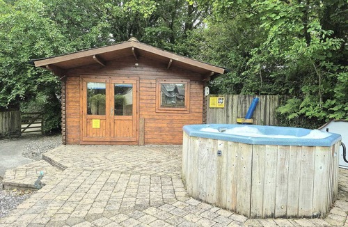Saint Breward Cottage | Stunning Award Winning Cottage with Hot Tub & Sauna 10 mins from the Beach