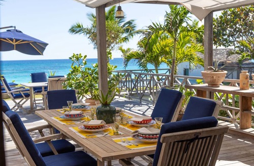 Dunmore Town House | Stunning Beachfront Villa Retreat in Harbour Island, Bahamas