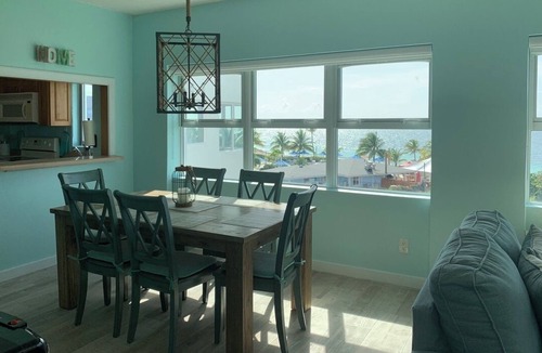 Discovery Bay Condo | Stunning Beachfront - 3-Bedroom - Riviera Towers on Coral Beach