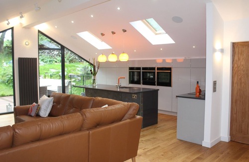 Broughton Mills House | Stunning, Luxury Lodge - 300m from Lake Coniston - Sleeps 8