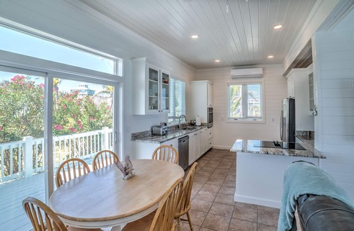 Great Guana Cay House | Stunning Oceanfront 3bd 3ba Villa, Great Guana Cay, Abacos Completely Restored